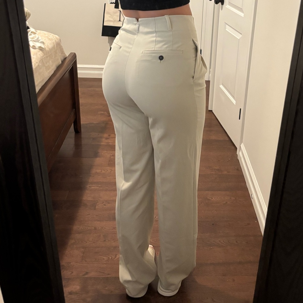 Zara Cream High-Waisted Dress Pants - Picture 2 of 9